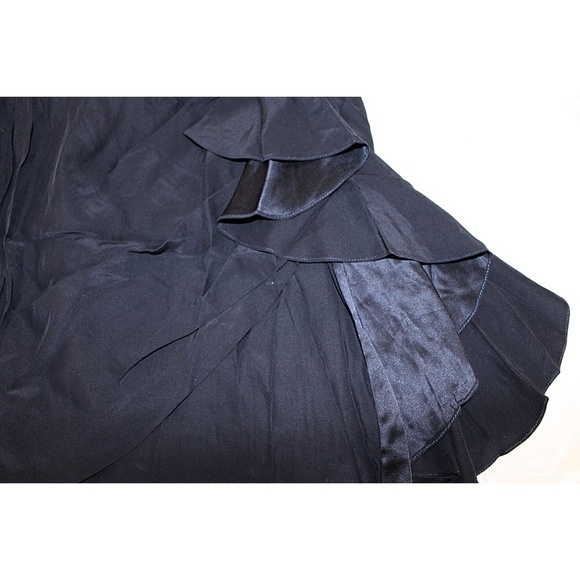 Cynthia Steffe -1980s - Reagan Era Style - Silk Charmeuse Ruffle Sheath Dress S - Picture 5 of 7